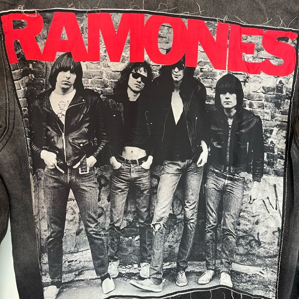 RAMONES | Denim Jacket | Small - Picture 4 of 6
